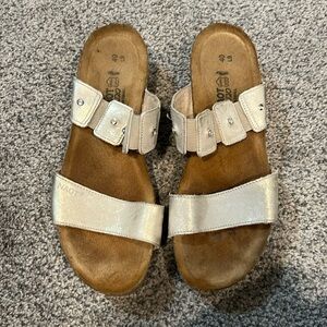 Noat slide wedge sandals.